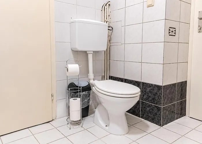 Comfortable 2br Near Burggasse